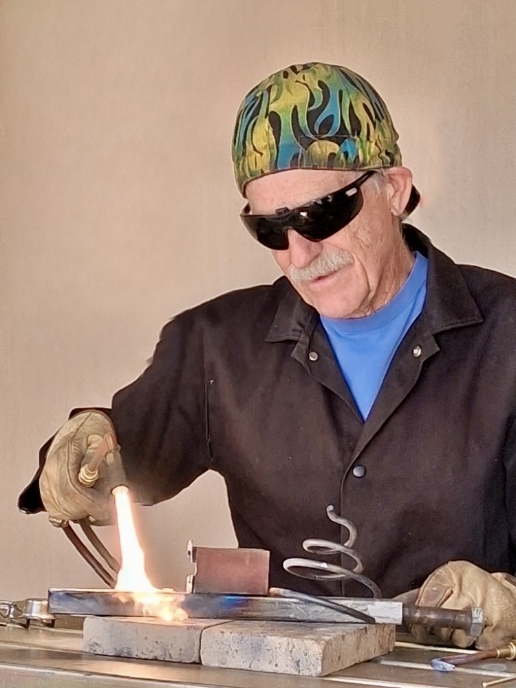 DR Fickas-metal sculptor_artist